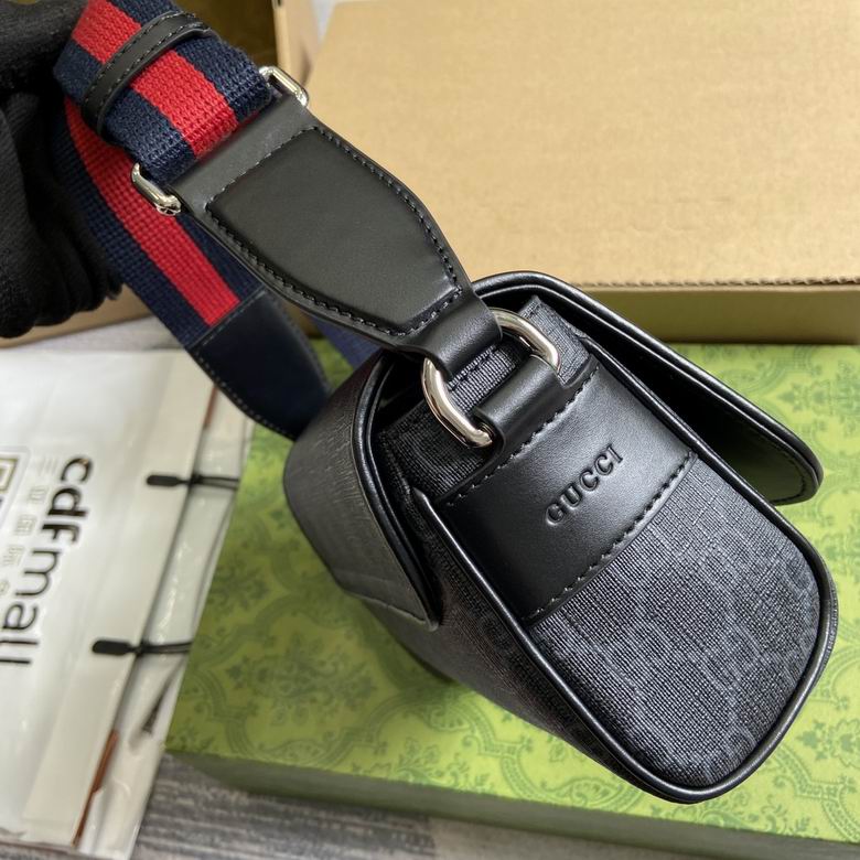 791741 17.5X13.5X6.5cm MP 3