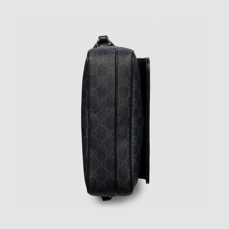 795479 23X18X12cm MP 7