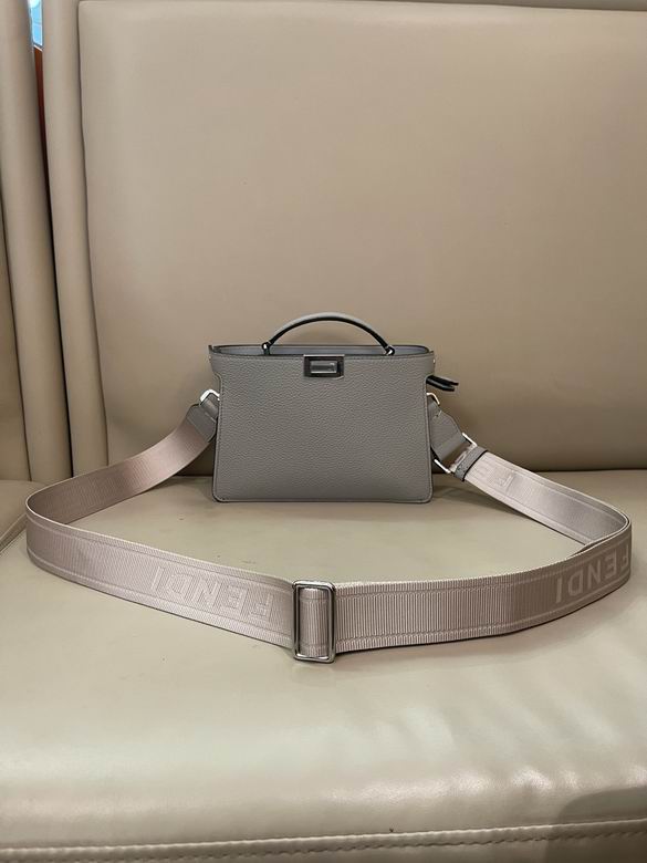 7vA582 23X14X6cm WP 4色 10