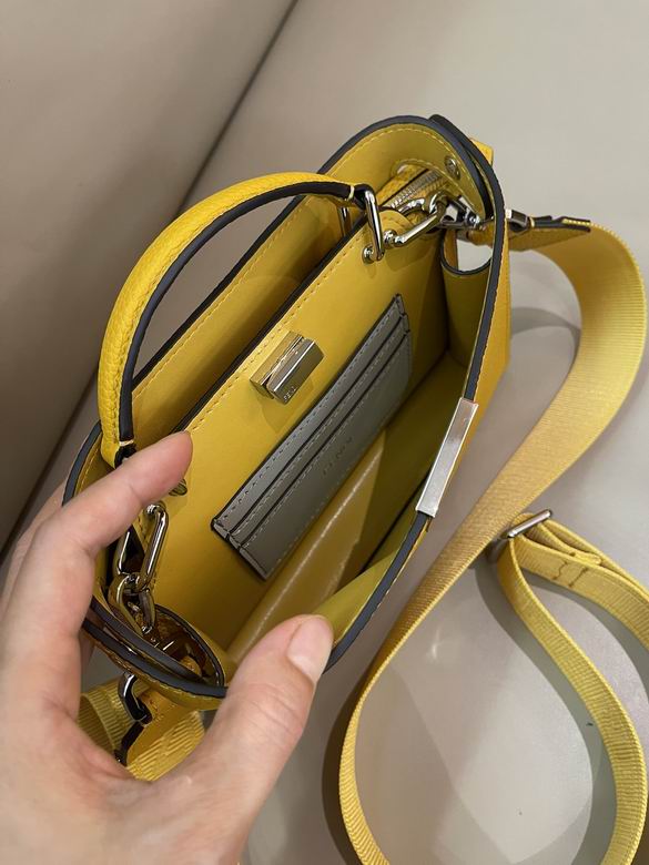 7vA582 23X14X6cm WP 4色 22