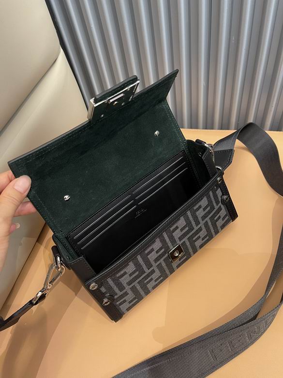 7va565 22X13X6.5cm WP 2色 17