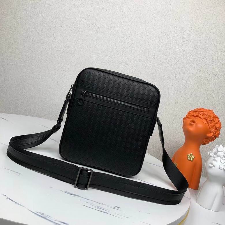 808L 24X27X6.5cm WP (1)