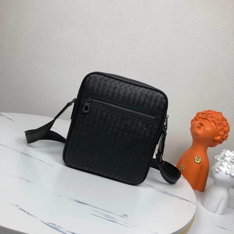 808L 24X27X6.5cm WP (2)