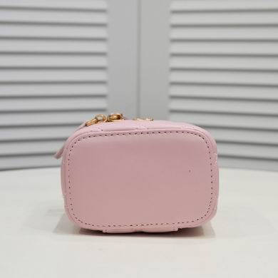 8101 11X8.5X7cm WO (13)