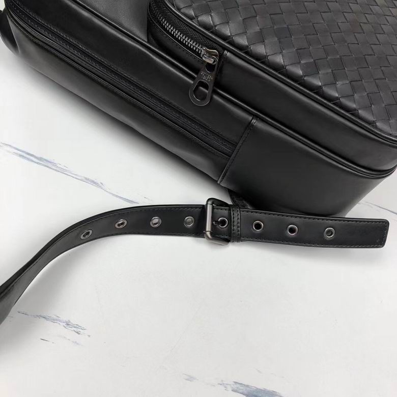 811 37X29X9cm WP (6)