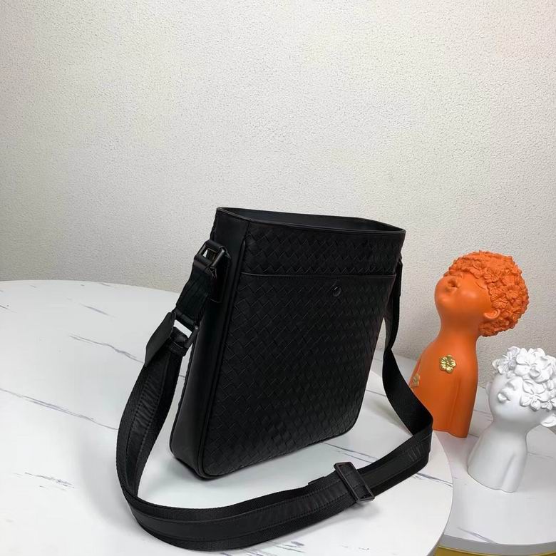 816 28X27X5.5cm WP (2)