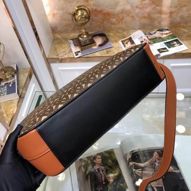 82366-4 32X24X8cm XM (6)