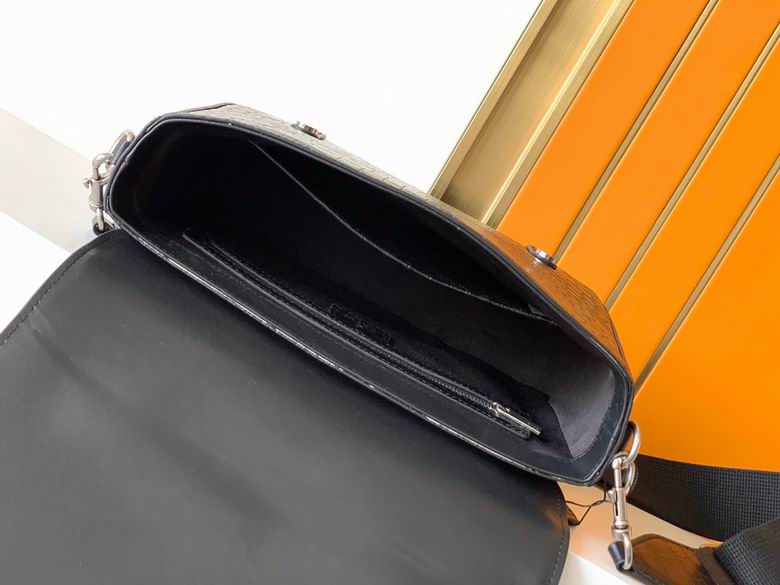 82368-3 28X24X9cm XM 2色 17