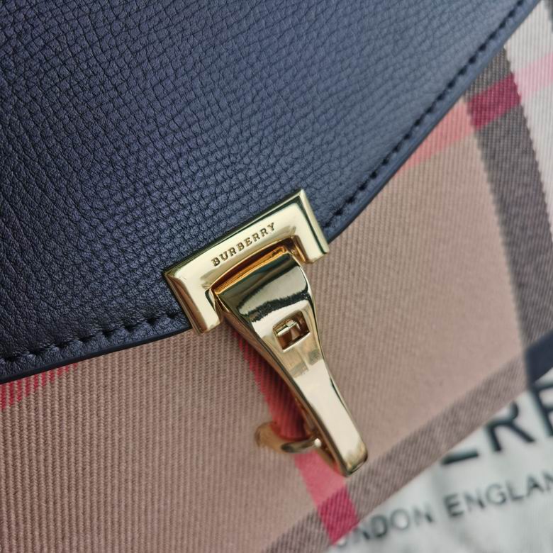 8251 24x4x17.5cm HQ 1 (4)