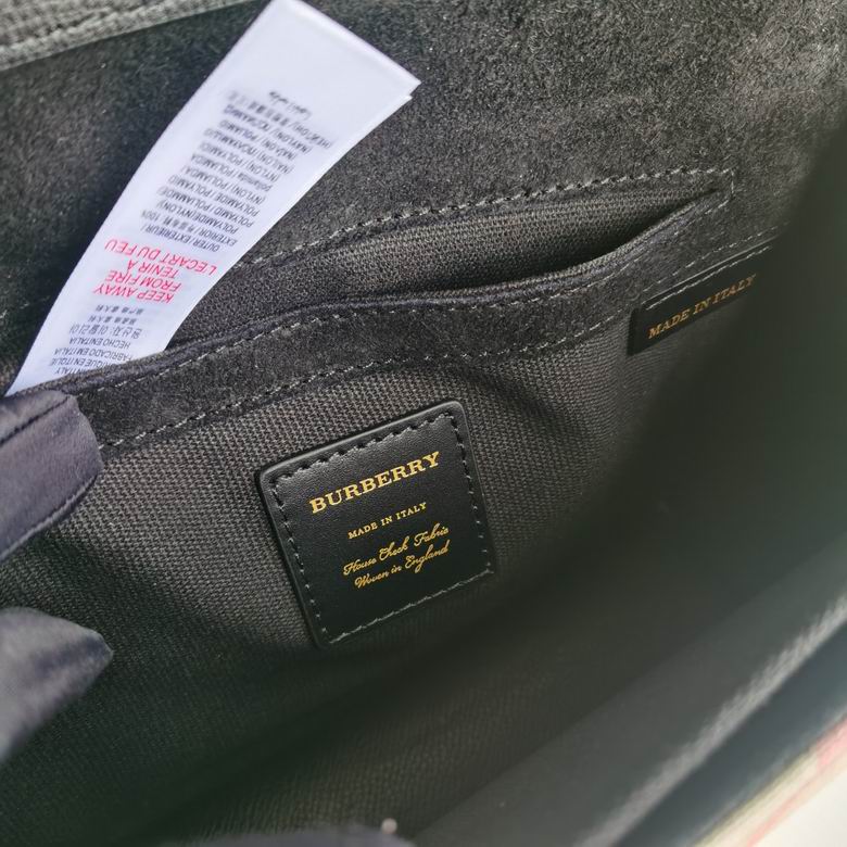 8251 24x4x17.5cm HQ 1 (8)