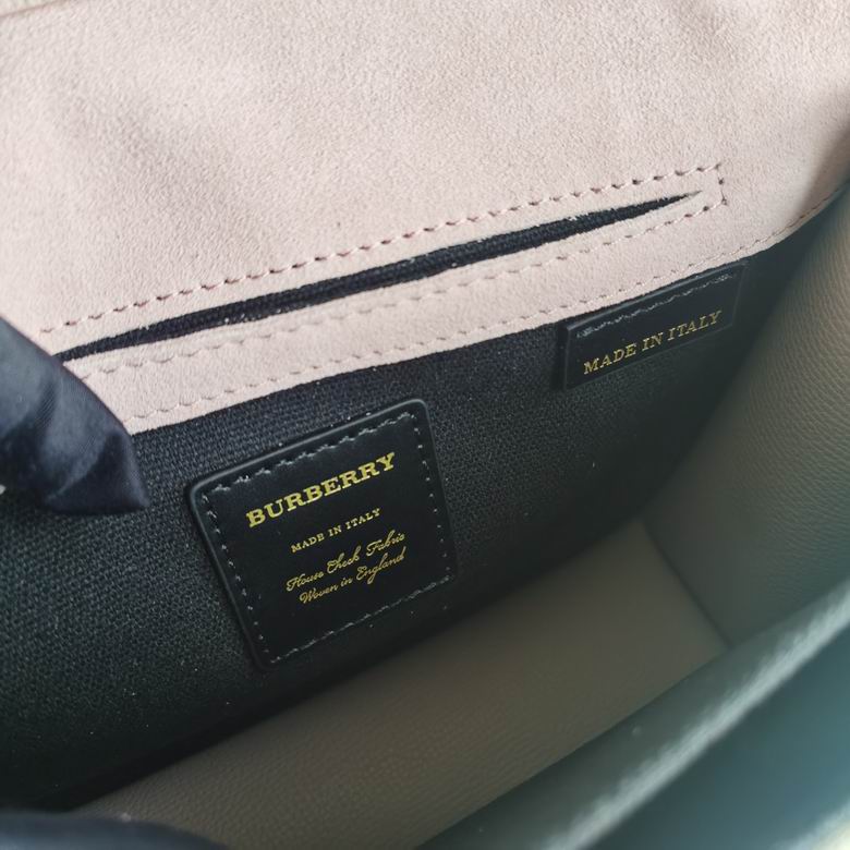 8251 24x4x17.5cm HQ 2 (8)