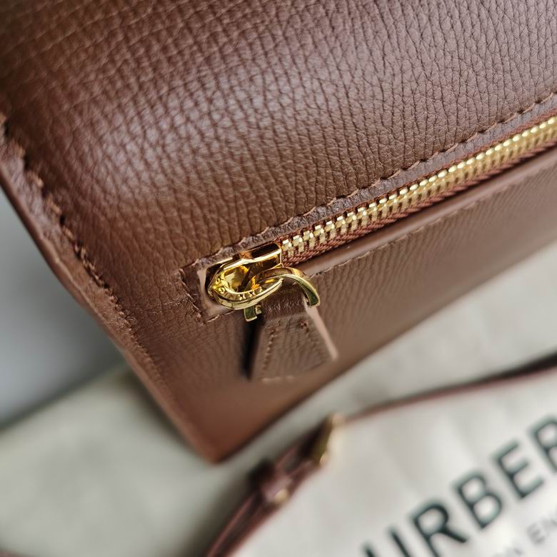 8251 24x4x17.5cm HQ 3 (6)