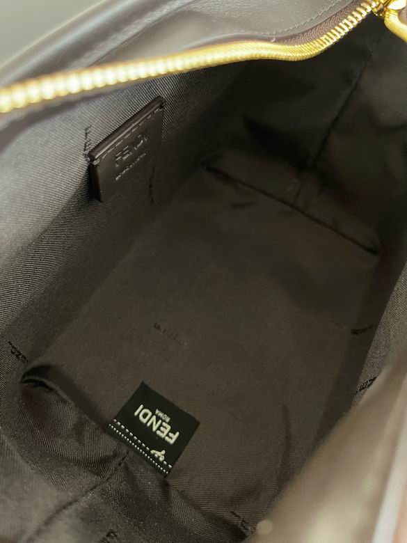 83278 23X19.5X15cm H 8