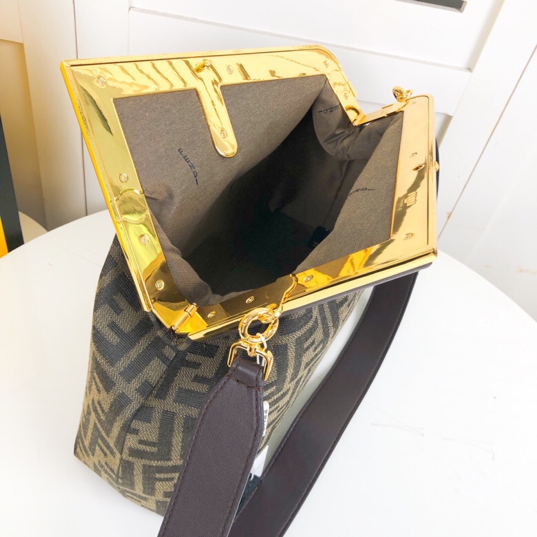 833 32X15X23cm XMY 10色 81