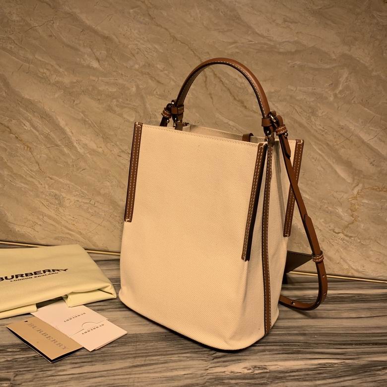 8421 21x16.5x25cm YG 1 (2)