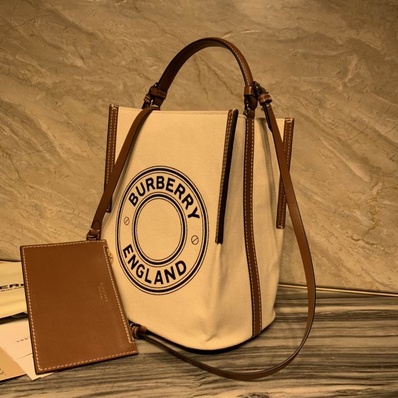 8421 21x16.5x25cm YG 1 (3)