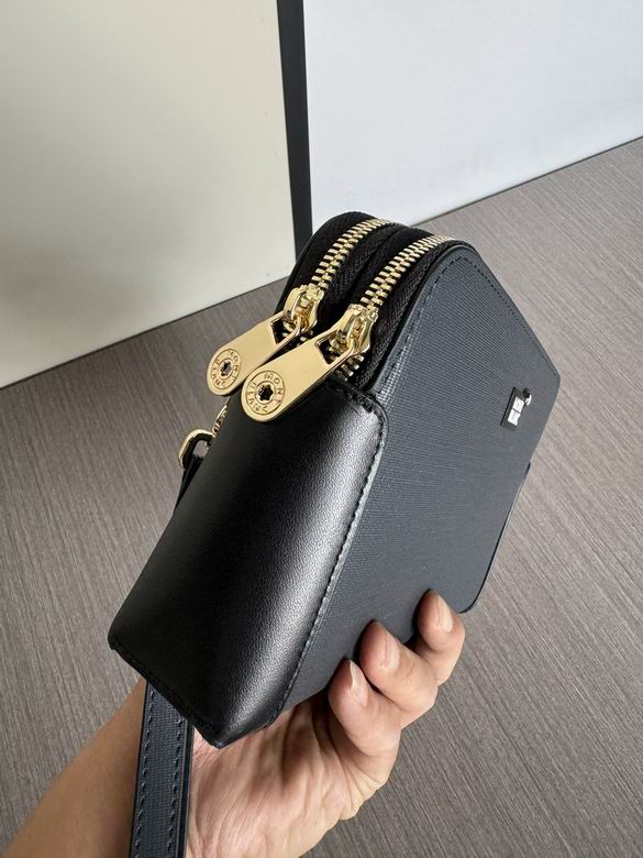 8461-4 27X14X4cm XM 5