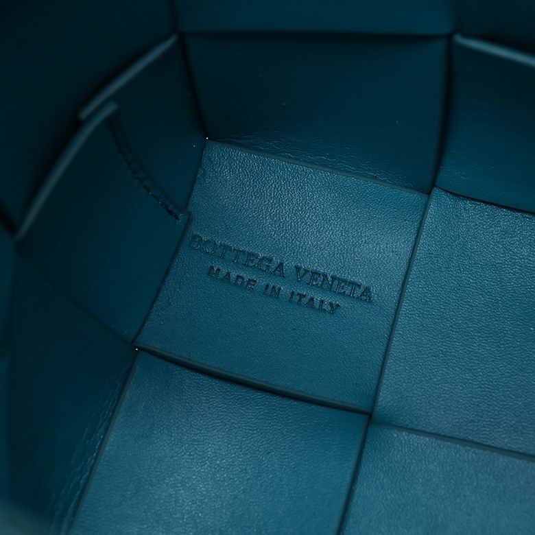 8585 14X9X9cm YG 7 (9)