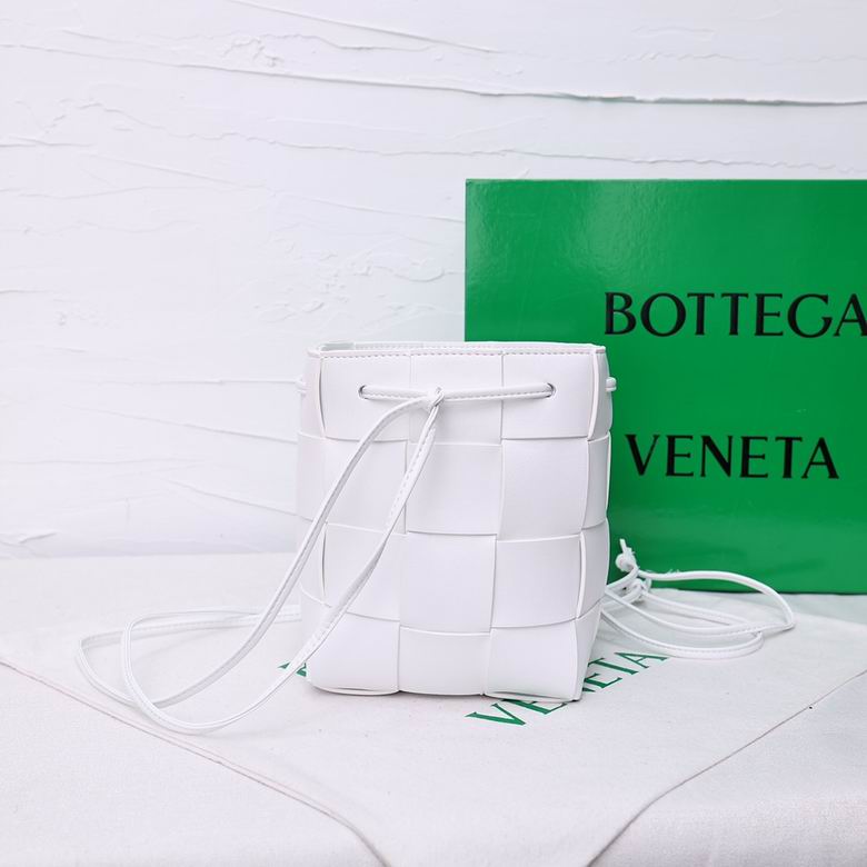 8686 18X14X14cm YG 2 (3)