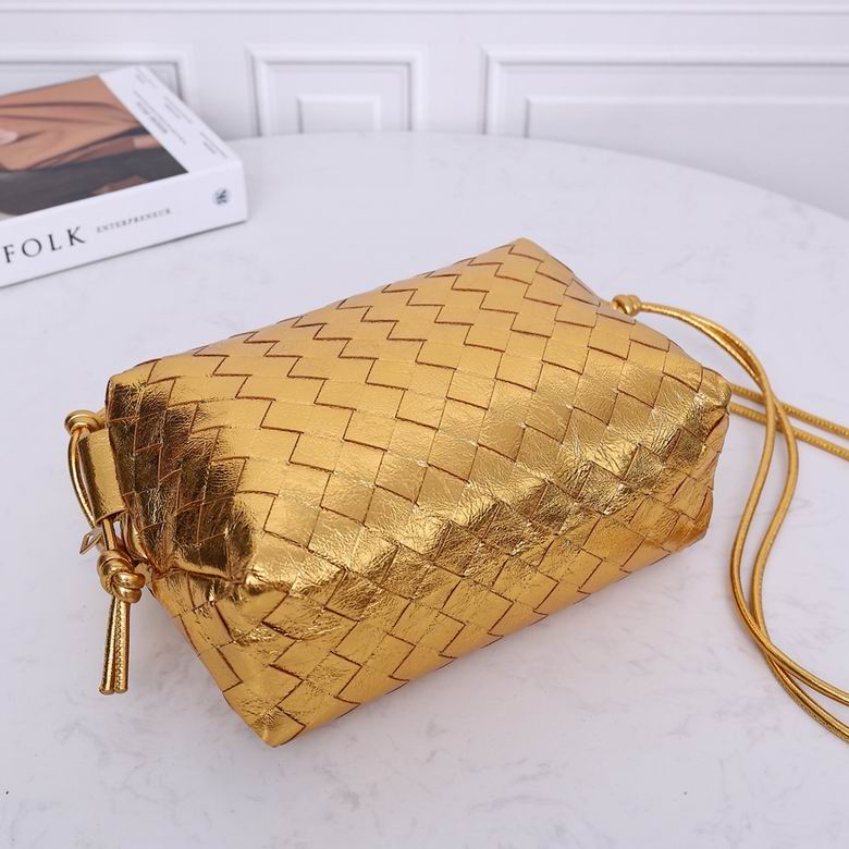 8810A 22X15X8cm el (3)