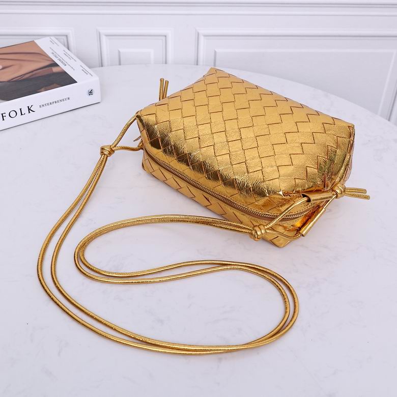 8810A 22X15X8cm el (4)