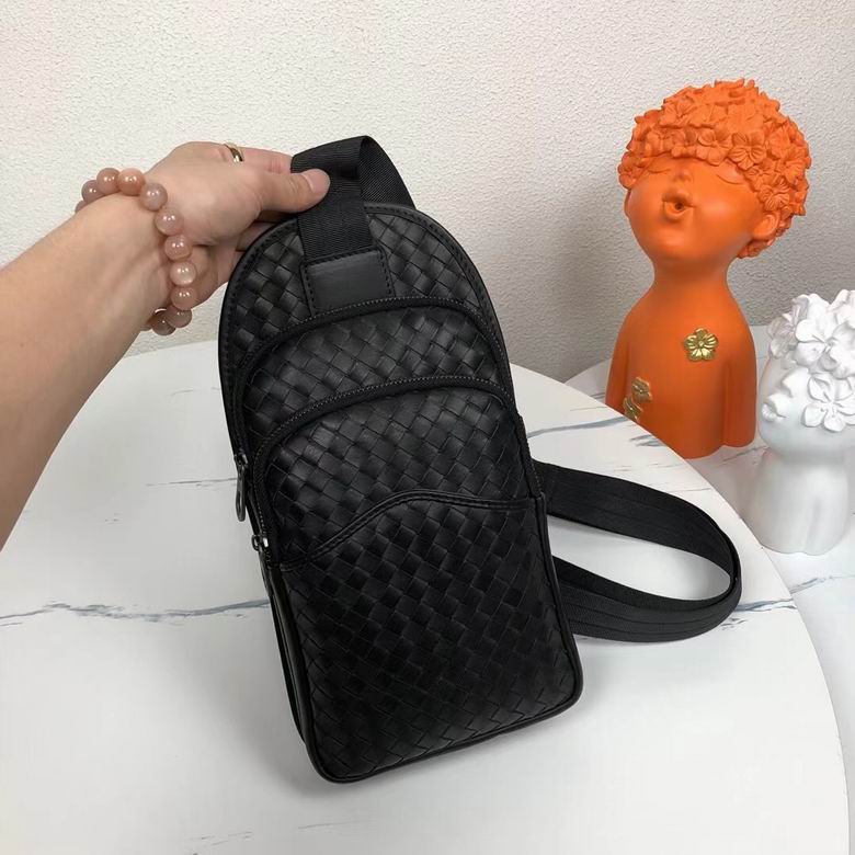 88311 32X17X4cm WP (1)