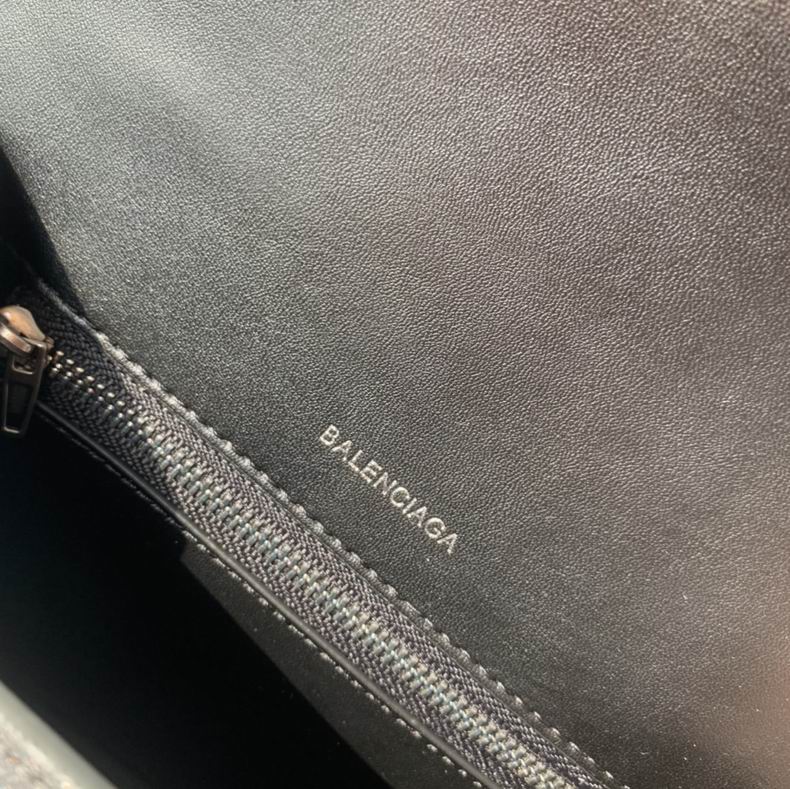 8895 23x10x24 cm fy13 (8)