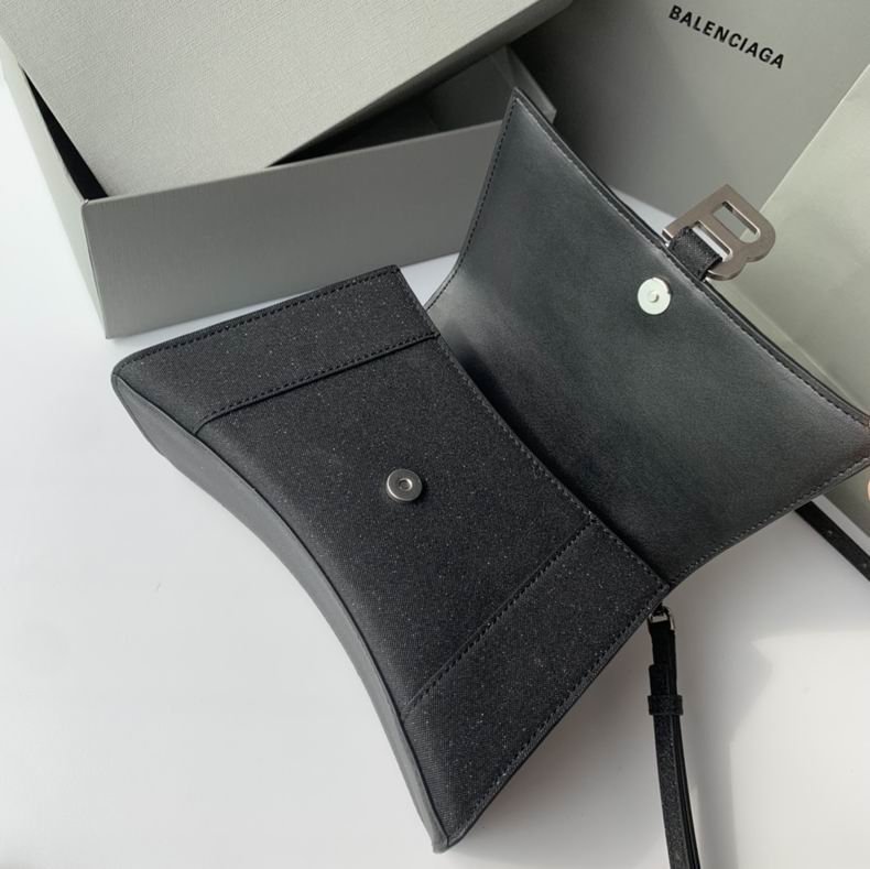 8895 23x10x24 cm fy15 (7)