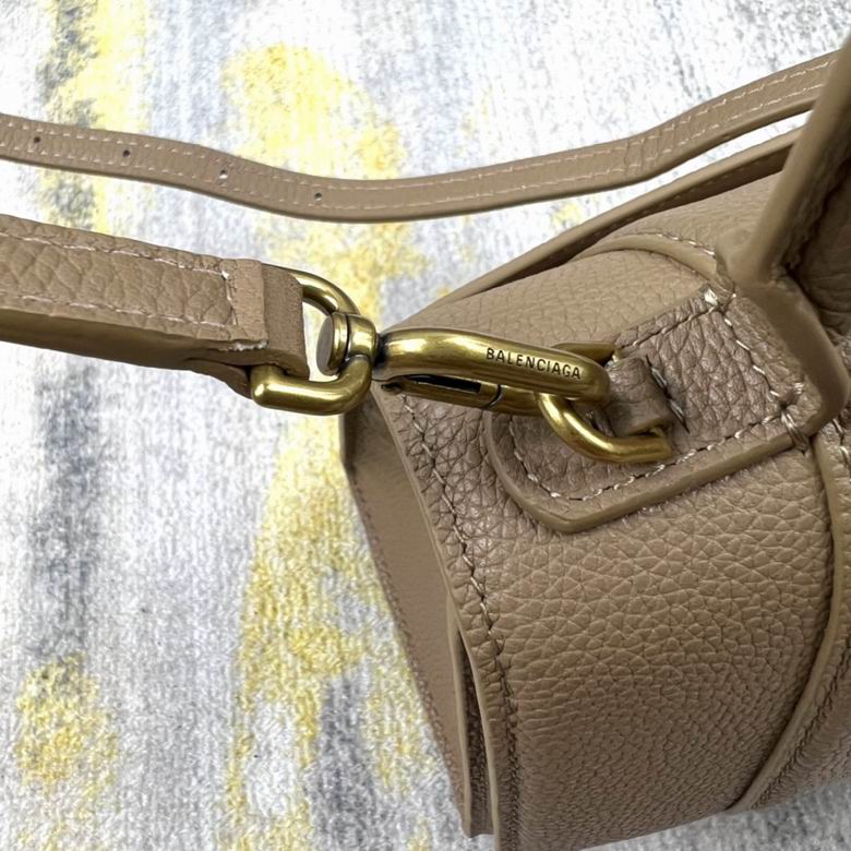 8895 23x10x24cm FY 13 (9)