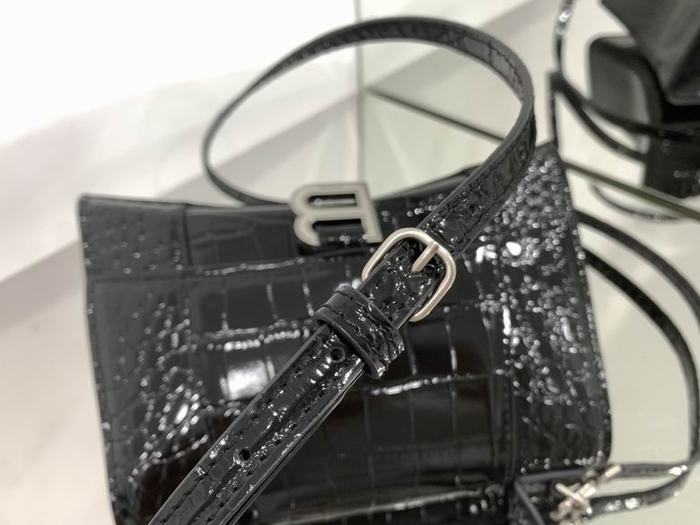 8895 23x10x24cm FY 18 (5)