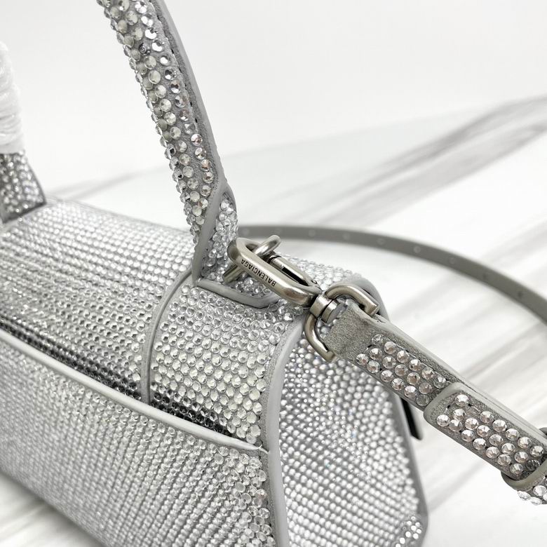 8896 19X8X21cm GY 3 (7)