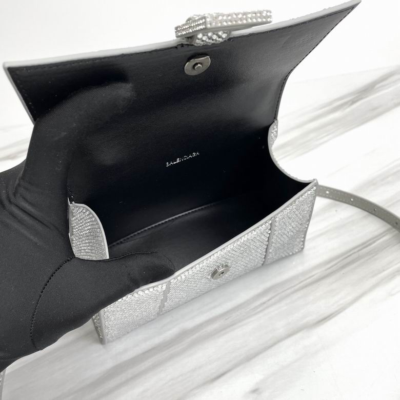 8896 19X8X21cm GY 3 (8)