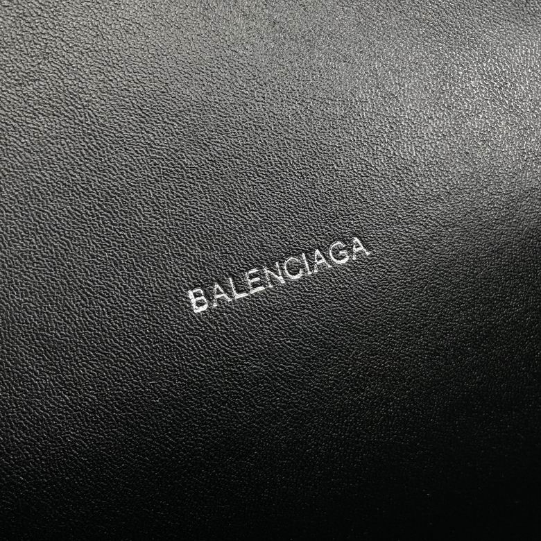 8896 19X8X21cm GY 3 (9)