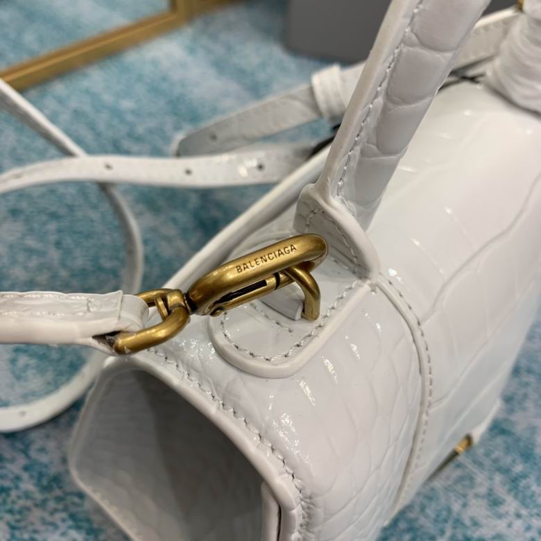 8896 19x8x21cm FY 16 (4)