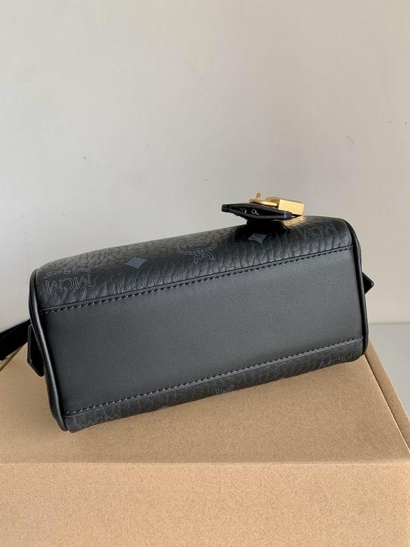 901895 18X9.5X9cm EY 3色 10