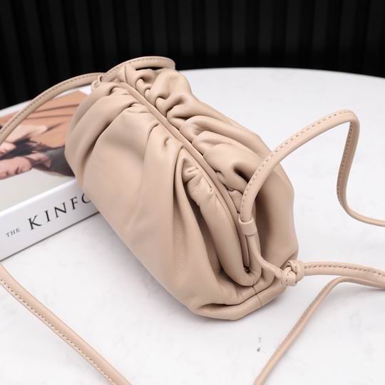 9032 23x13x8 cm dl15 (3)