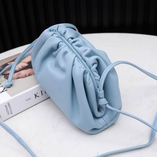 9032 23x13x8 cm dl16 (3)