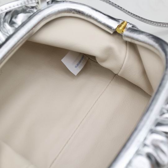 9032 23x13x8 cm dl24 (8)