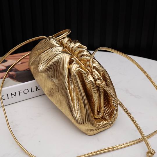 9032 23x13x8 cm dl29 (3)