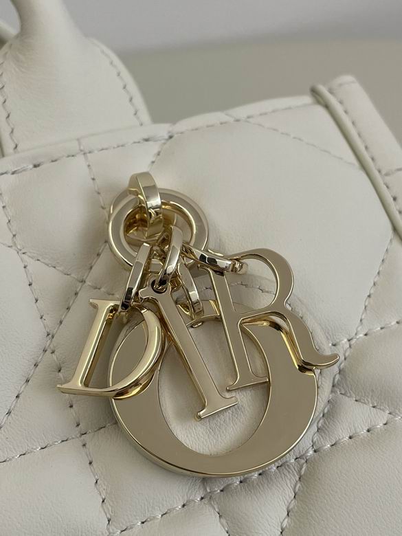 9225 21.5X7.5X13cm WO 3色 11