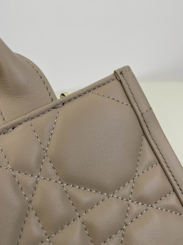 9225 21.5X7.5X13cm WO 3色 23