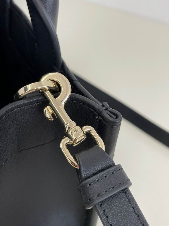 9225 21.5X7.5X13cm WO 3色 3