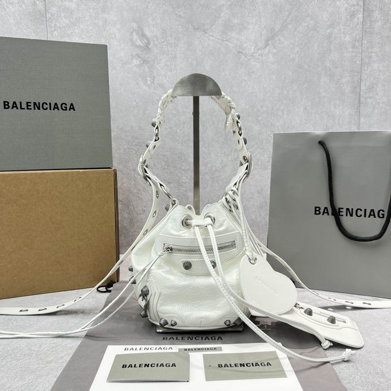 92567 15.0x19.8x17.8cm FY 2 (1)