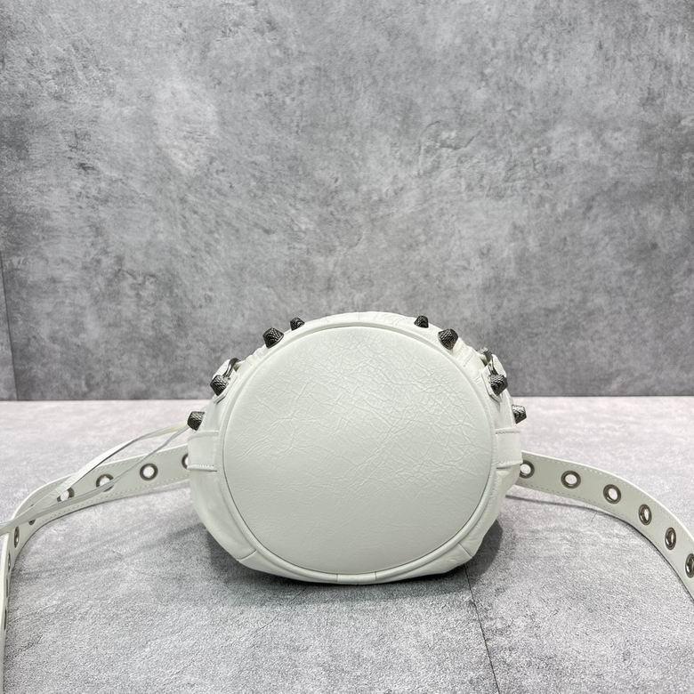 92567 15.0x19.8x17.8cm FY 2 (3)