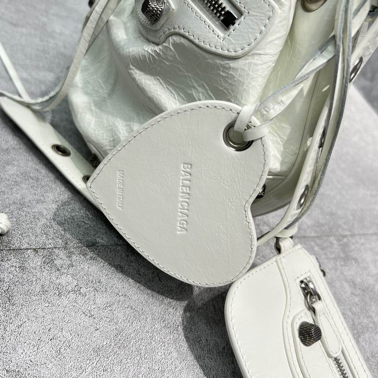 92567 15.0x19.8x17.8cm FY 2 (5)