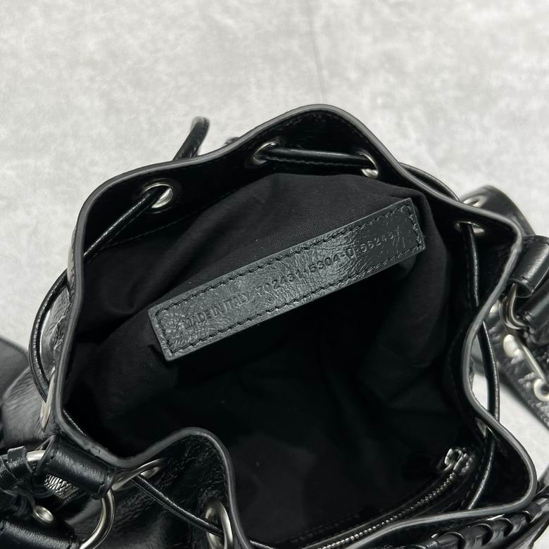 92567 15.0x19.8x17.8cm FY 3 (6)