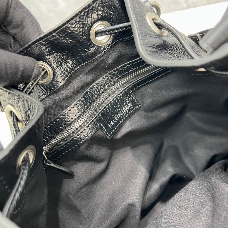 92567 30.0x22.9x17.0cm FY (16)