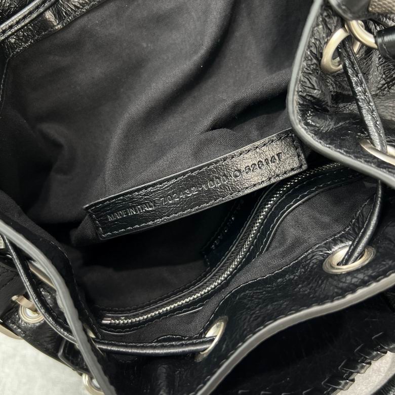 92567 30.0x22.9x17.0cm FY (17)