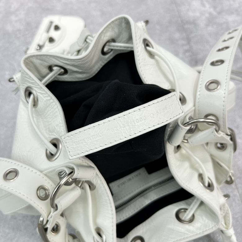 92567 30.0x22.9x17.0cm FY (9)