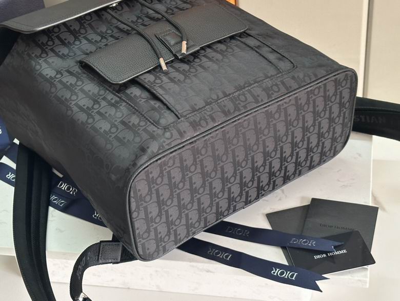 93319 32X42X16cm XM 4